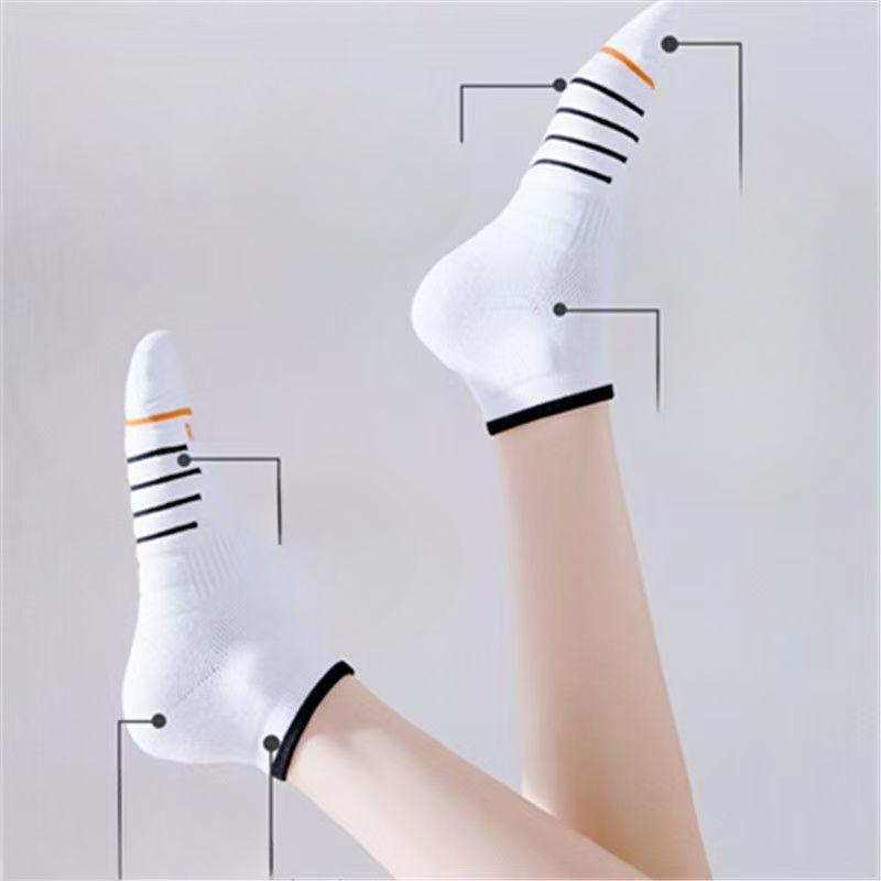 Dünne Damen-Sportsocken für Frühling und Sommer mit Mesh, atmungsaktiv, stoßdämpfend, rutschfest, nahtlose Frotteesohle, kurze Laufsocken