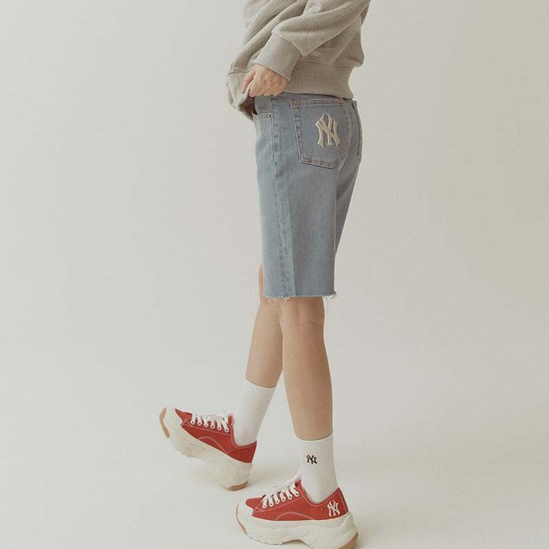 New MLB Base Logo Denim Shorts Women's Blue 31DPW3131-50U