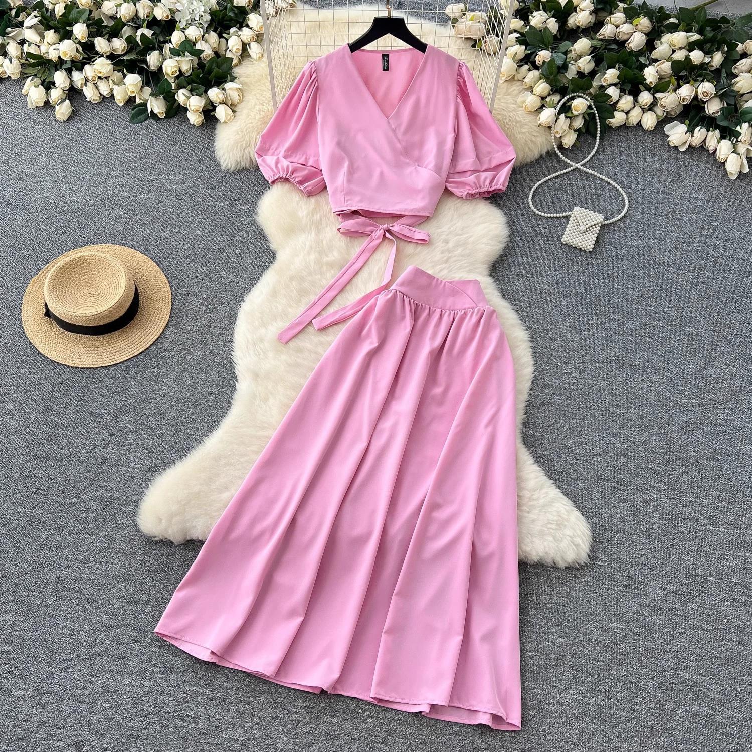 

French Style Set with Women s Design Sense, Tie Up Waist, V-neck, Bubble Sleeve Shirt, High Waist, Big Swing Skirt, Two-piece Skirt Set One Size розовый