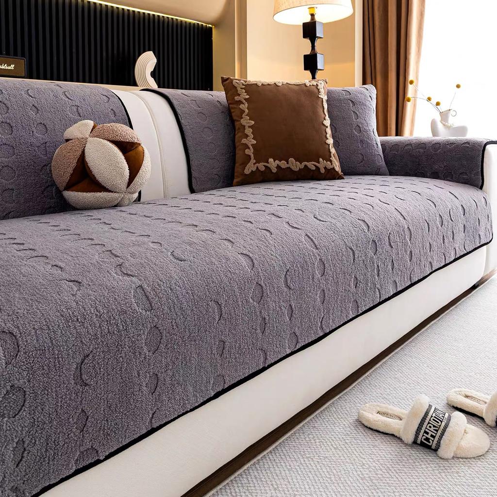 Cream Style Plush Sofa Cover Fabric with High-end Feel Fixed Anti Slip Sofa Anti Cat Scratch Seat Cushion Autumn and Winter