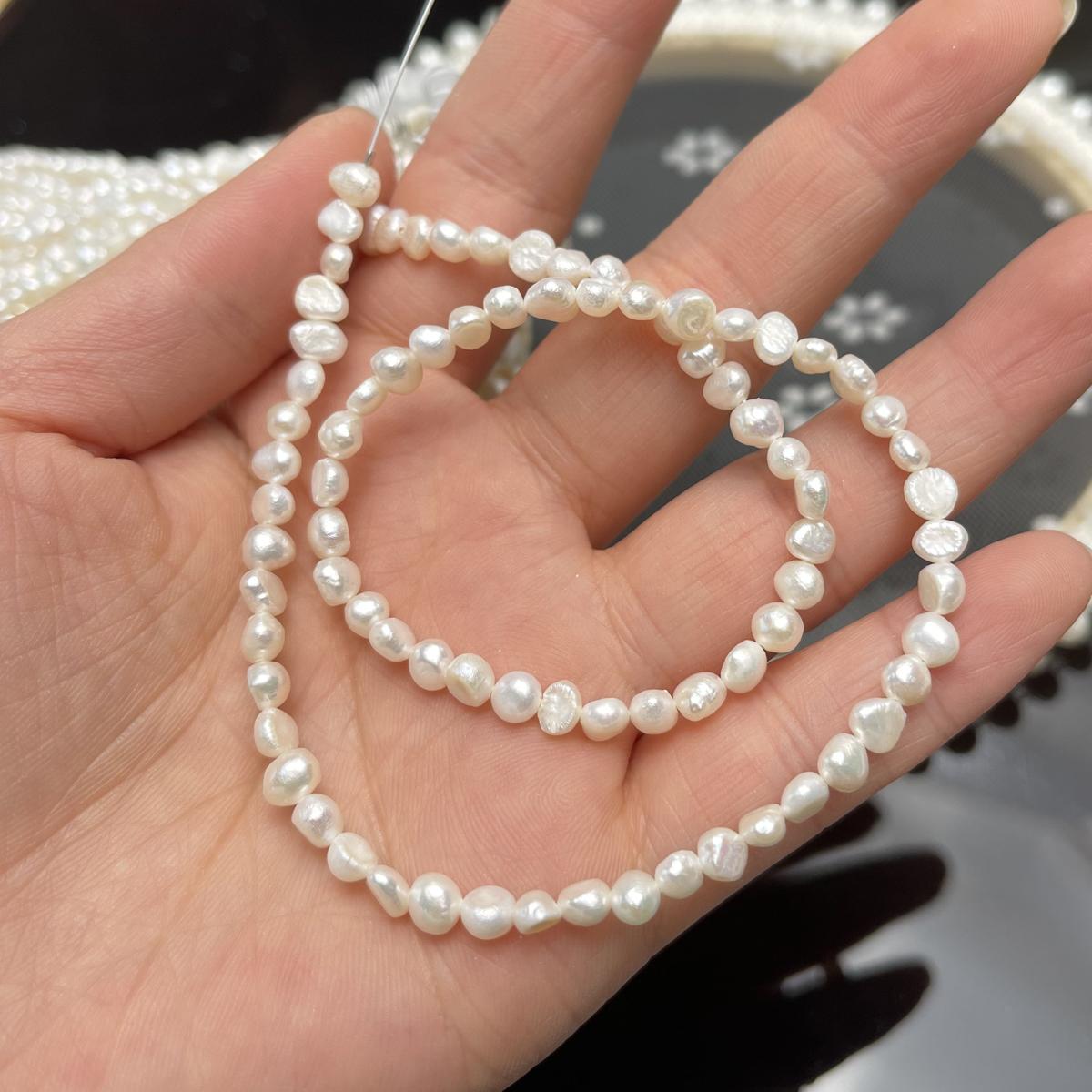 

1String, White Natural Freshwater Pearls, Handmade Nugget Pearl Beads for Jewelry Making DIY Necklaces, Bracelets Crafts (Beads 4-5mm, Length 36cm) 1String/4-5mm-36cm білий