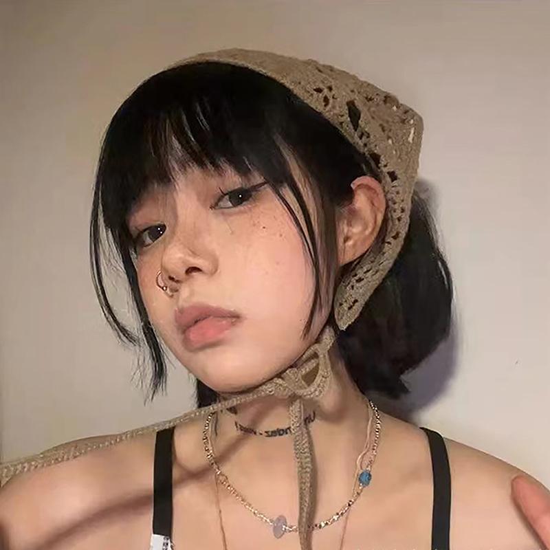 Květinová vlasová bandana Pletená šátka na hlavu Dámská bandana Ručně háčkovaná Vlasový šátek Cestovní foto Čelenka Turban Doplněk