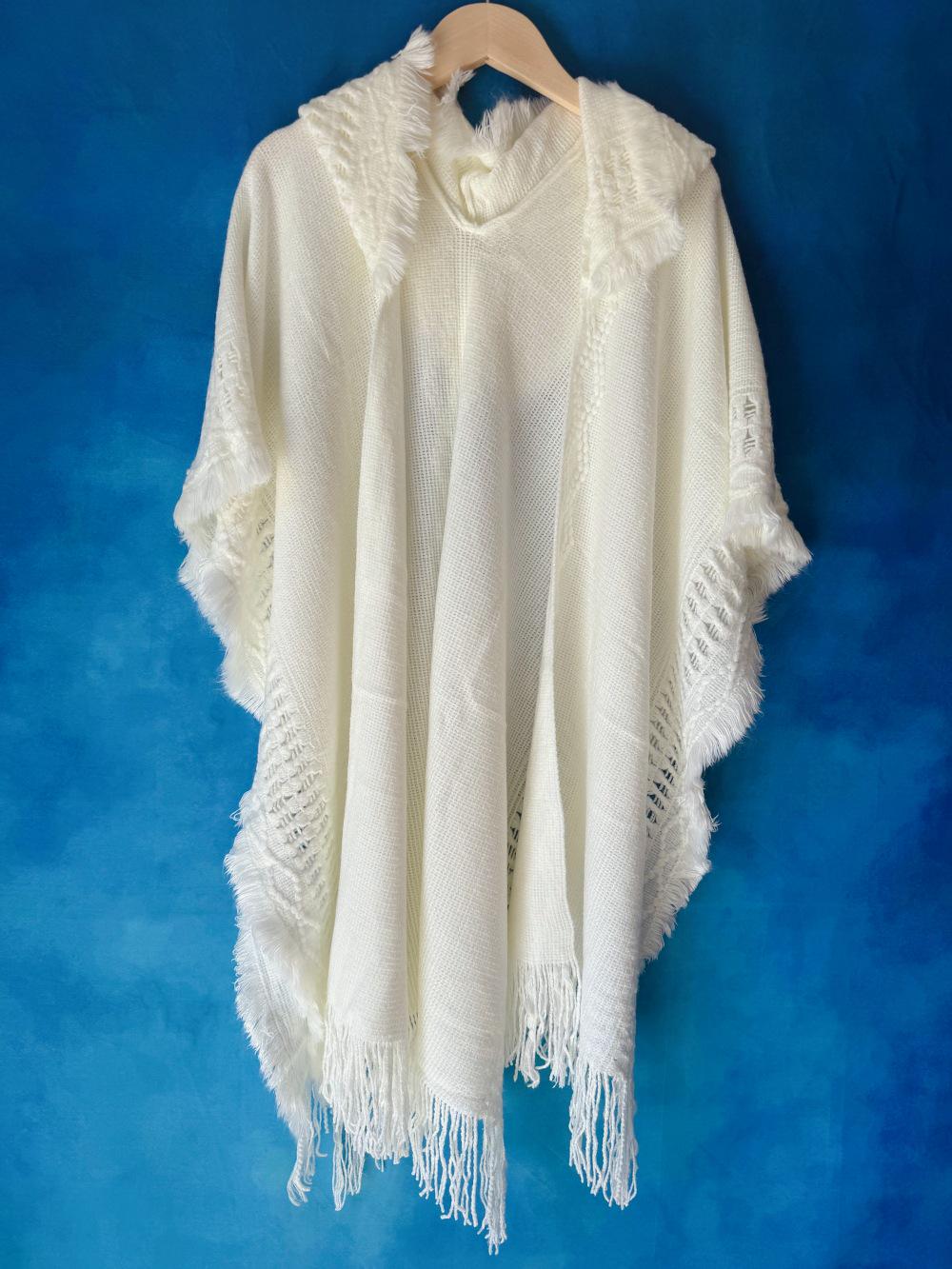 

Women s Ethnic Style Hooded Knitted Shawl Cloak - Versatile Warm Long Outerwear for Autumn and Winter