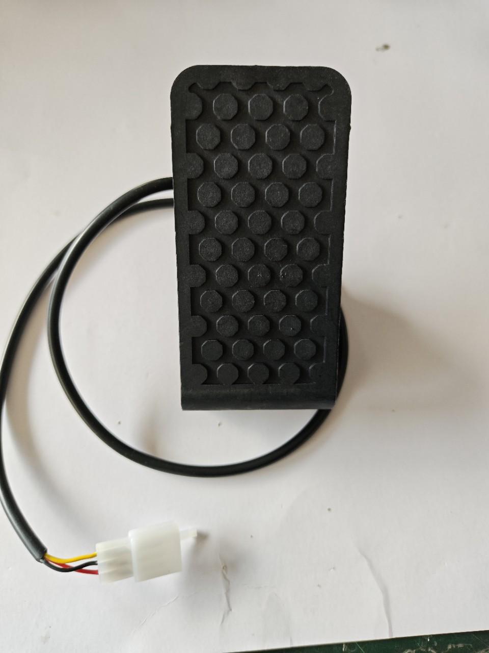 Universal Yangtze Floor Scrubber Accelerator