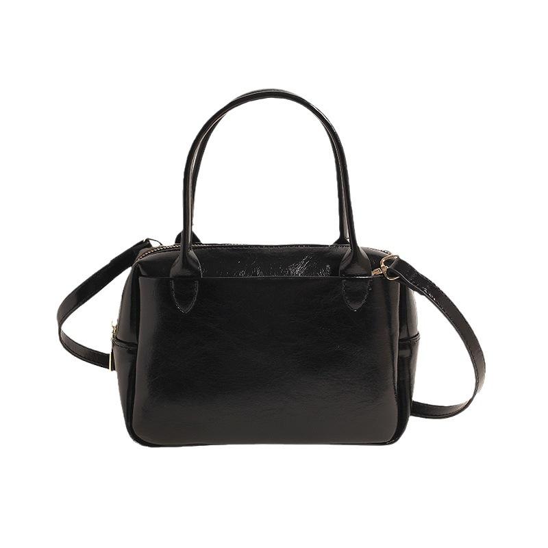 Super Fire Small Bag Women's Autumn and Winter Versatile 2025 New Fashion Shoulder Messenger Bag Women's Portable Small Bag