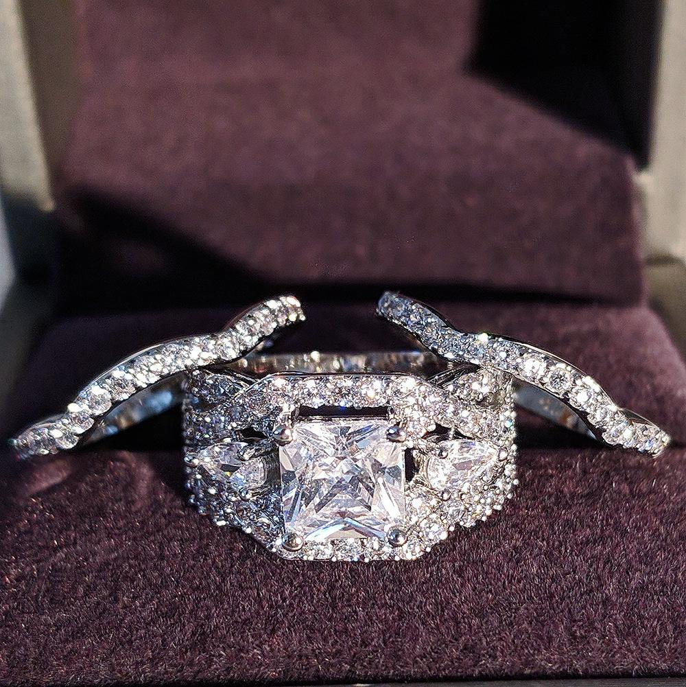Three-in-One Luxury Women's Wedding Ring Set - European and American Style