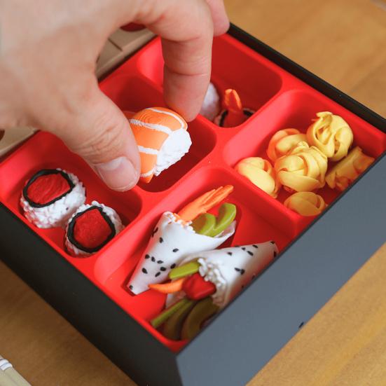 1 Sett Sushi Sjakkspill med Rullemattespillbrett Bento Oppbevaringsboks Barn Voksne Bærbar Reise Pedagogisk Håndrullet Sjakkbrettspill Leke