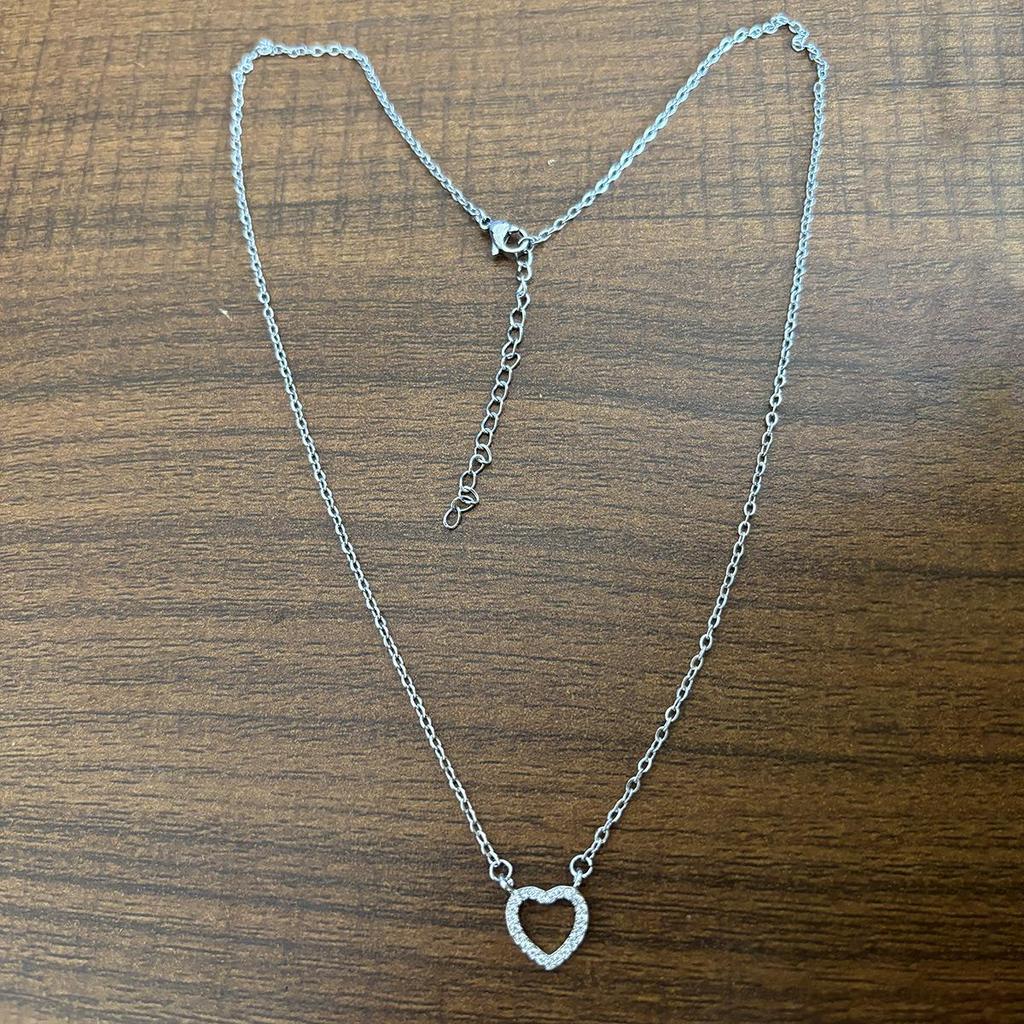 18K Gold Asymmetrical Heart Necklace with Zirconia Pendant for Women