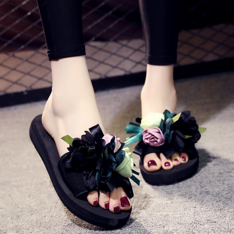 Modedesigner Damen Blumen Klobige Hausschuhe Indoor Outdoor Vielseitig Frau Strand Lässige Sandalen Zehentrenner Mode Pantoletten Mujer