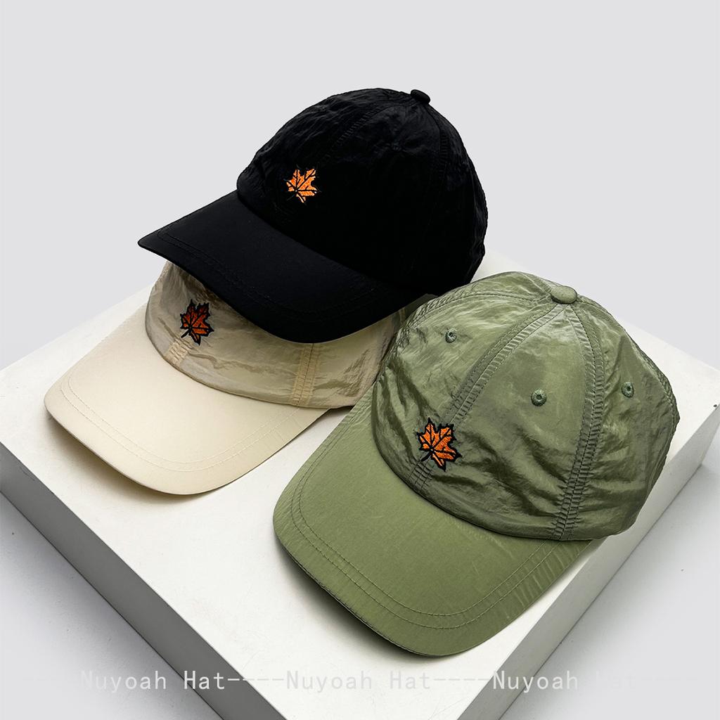 New Unisex Quick Drying Korean Embroidered Maple Leaf Baseball Hats Sunshade Simple Breathable Peaked Caps Versatile Fashion Ins