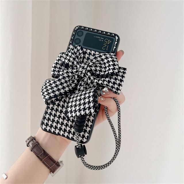 Luxury Korean 3d Houndstooth Bow Case With Portable Bracelet Chain For Samsung Galaxy Z Flip 3 4 5g Z Flip3 Zflip3 Flip4 Cover