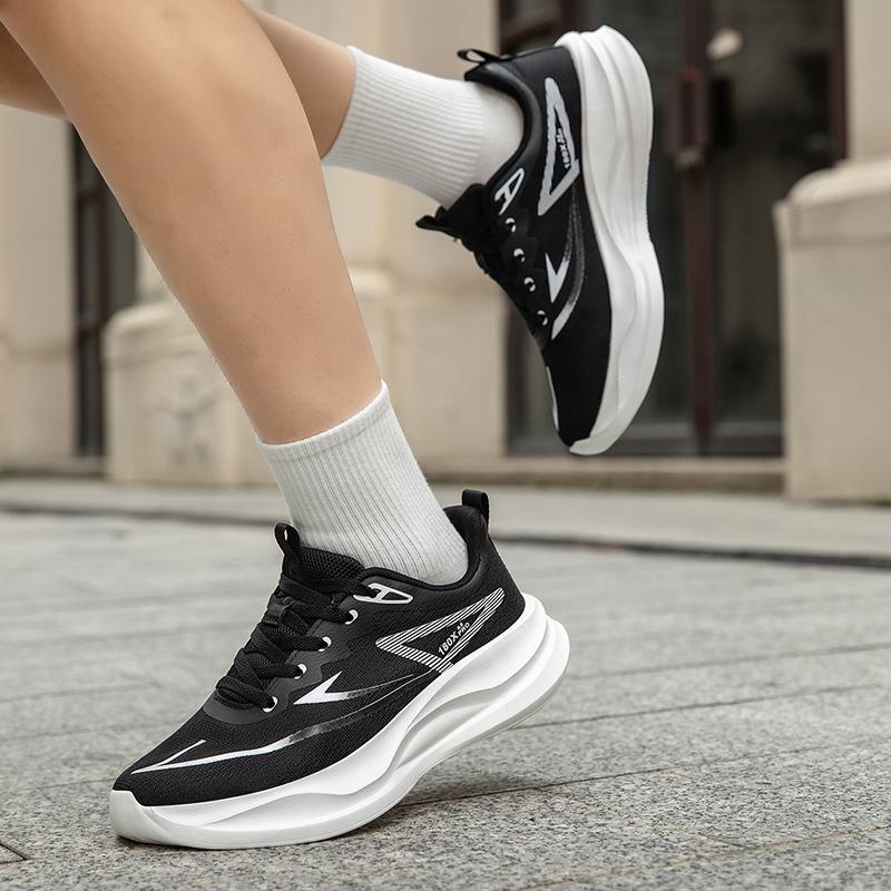 Men And Women's Casual Four Seasons Fashion  Students Comfortable SneakersGirls  Boys Couples Trending Soft Sole Breathable Shoes