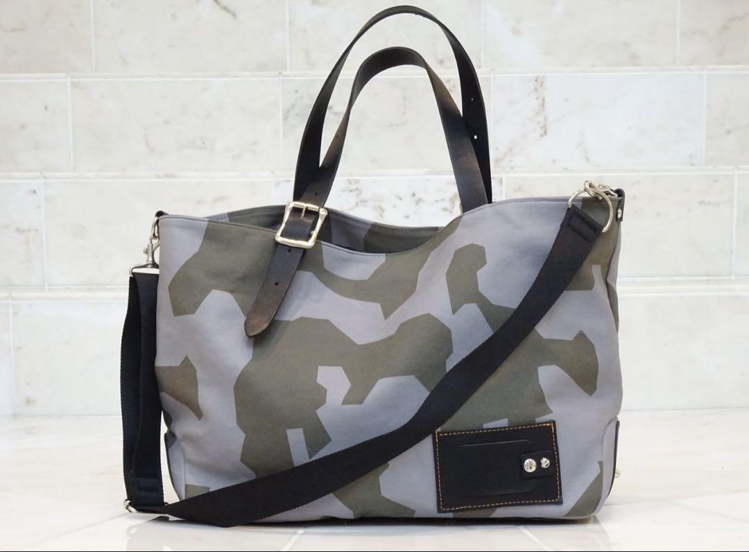 

[USED] Schwarzesmarken Tote Bag Balalaika