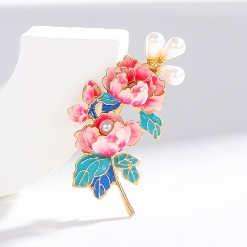 Elegant Peony Flower Brooch Pin for Women with Enamel and Pearls Embellishments Jewelry Accessory for Banquet or Party