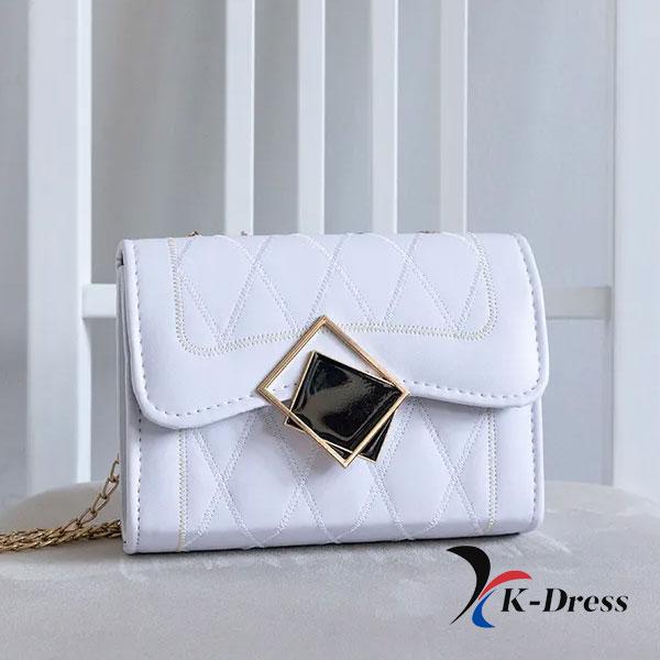 Quadratische Umhängetasche mit gesteppter Kette (2 Farben)