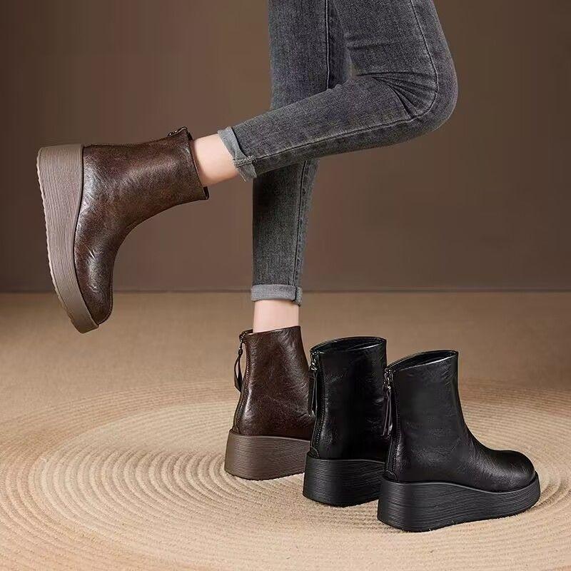 Retro Versatile Thick-soled Heightening Short Boots Women's 2025 Autumn New British Style Rear Zipper Round Head Wedge Martin Boots
