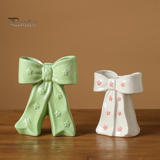 Dried Flower Holder Ceramic Bow Vase with Star, Decorative Flowers Vase, Creative French Style Arrangement for Living Room Table Centerpiece