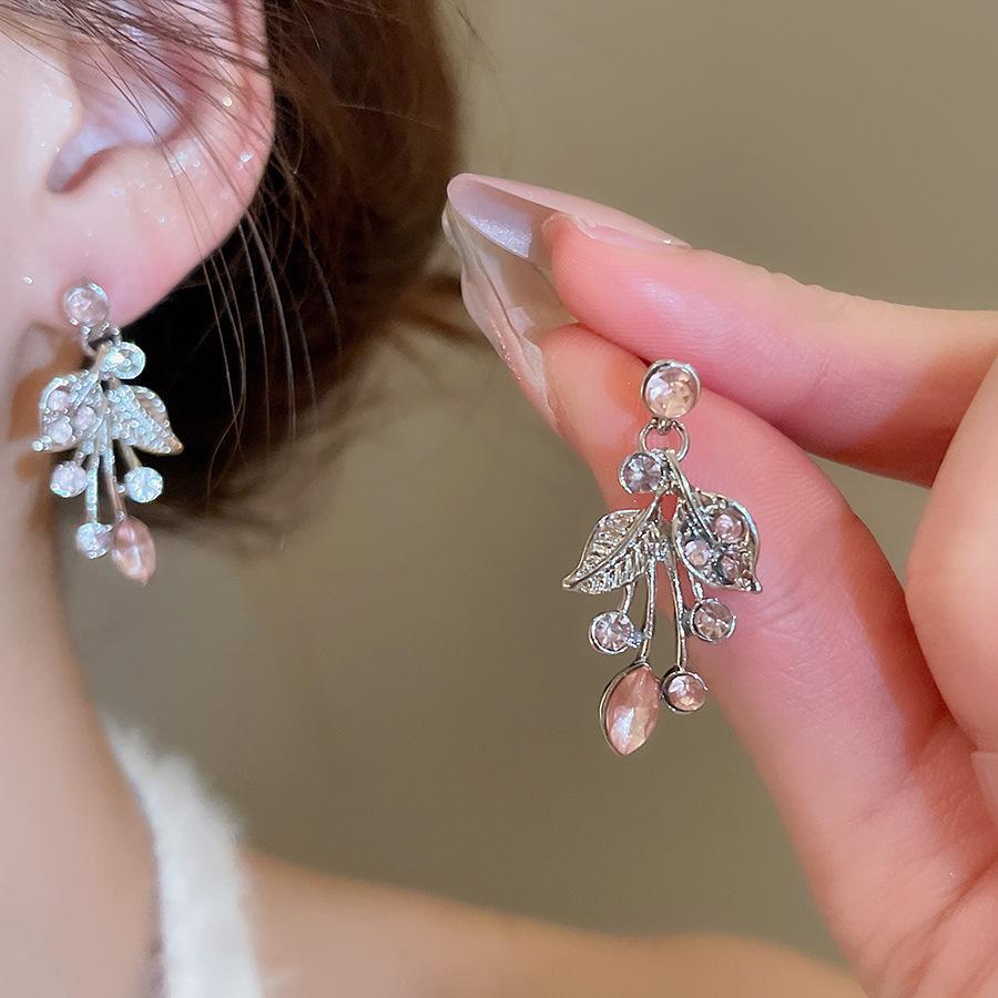 Luxury Rhinestone Leaf Flower Clavicle Necklace & Earring Set for Women