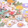 30 stuks/partij Willekeurig Gemengde Emaille Bedels Voor Sieraden Maken Benodigdheden Zon Maan Ster Fruit Dier Bedel Hanger Materialen DIY Oorbellen