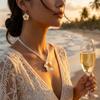 Hawaiianischer Stil Plumeria Blume Halskette und Ohrringe Set Weiß Frangipani Blumenschmuck für Frauen Sommerurlaub Geschenk