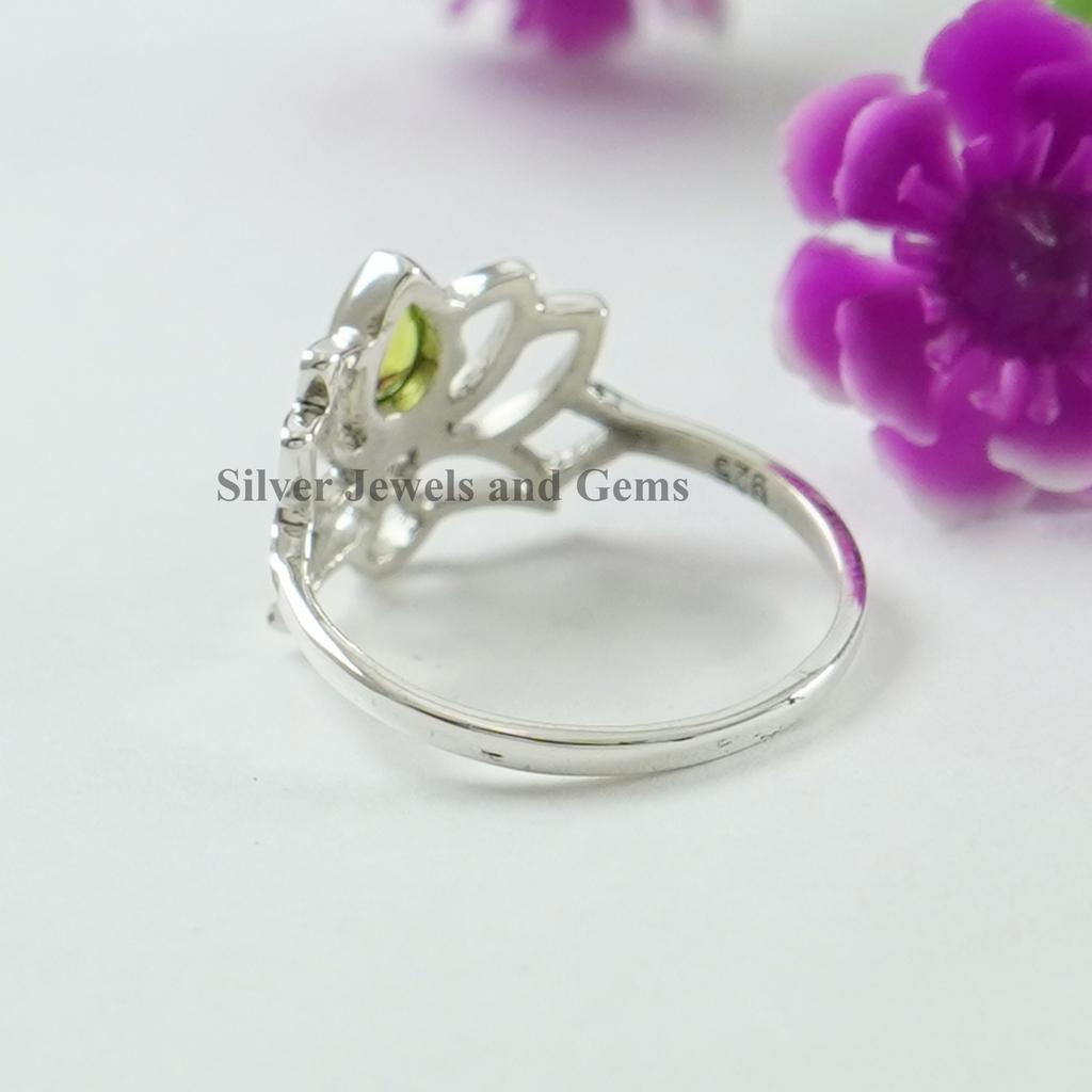 Silver Lotus Ring, Natural Peridot, August Birthstone