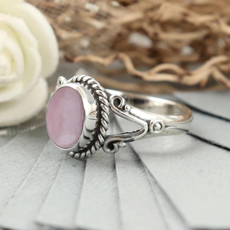 Bague en pierre précieuse ovale en quartz rose, bague en argent sterling 925, bague pour femmes, bague en pierre de naissance, bijoux de charme en argent