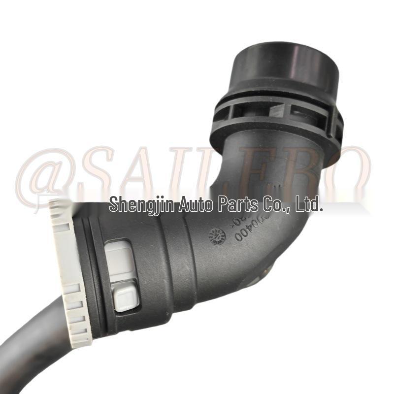 LR005564 Coolant Hose for 2006-2014 3.2L Petrol Land Rover Freelander 2nd Gen