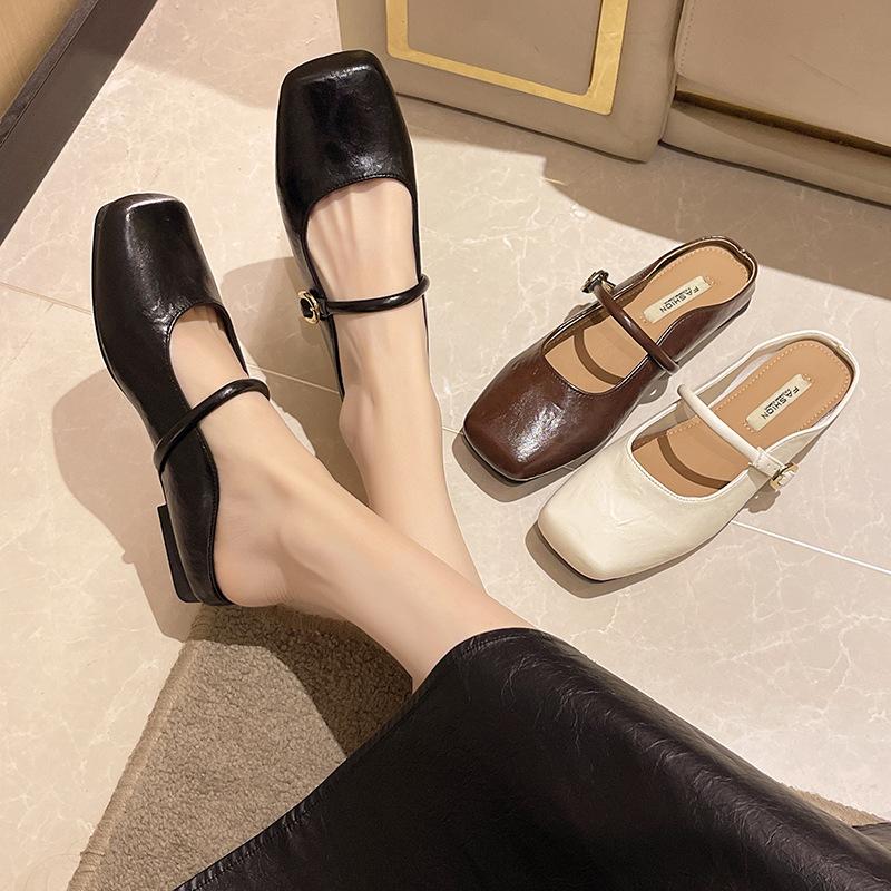 French Bag Head Half Slippers Women's Spring Wear 2025 New Flat-bottomed Fashion with Skirt Muller Lazy Sandals Single Shoes