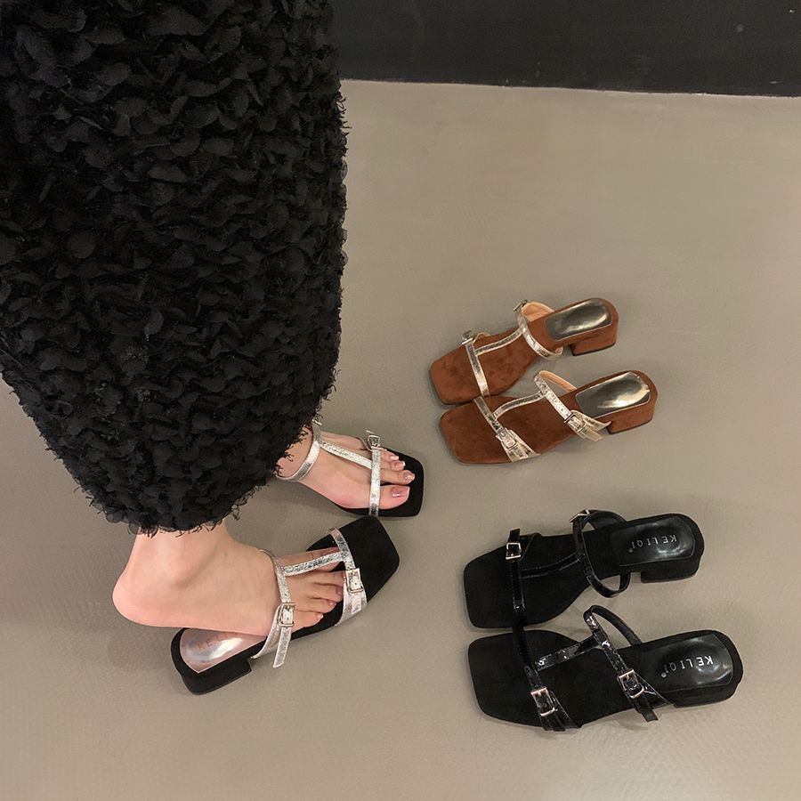 

Silver slippers women s high-heeled strappy sandals summer 2025 new French evening breeze fashionable fairy golden sandals 40 серебряный