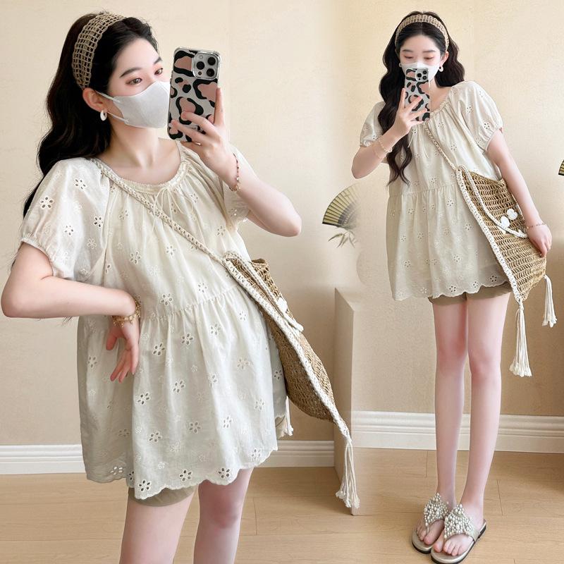 

2026 Summer Maternity French Lace Embroidered Top + Belly Support Shorts M