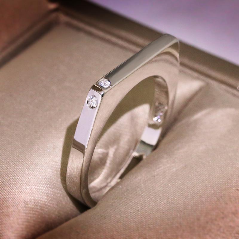 

Простое Геометрическое Форма Квадратное Кольцо Серебро Золото Розовое Золото Три Цвета Квадратное Кольцо Вечеринка Вечеринка Бар Кольцо Унисекс Универсальное Роскошное 6