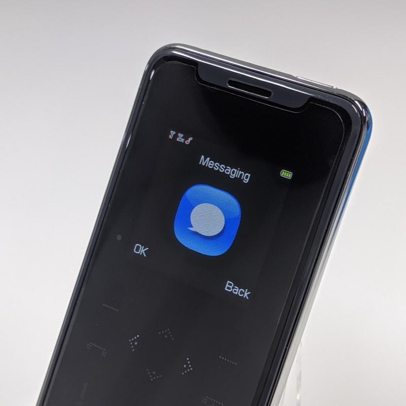 Neues i8 Kartenhandy GSM 2G Tasten-Funktions-Handy 2,0 Zoll MTK GSM 2G Dual-SIM Dual-Standby Single-Core Bluetooth Cartoon Studentenhandy