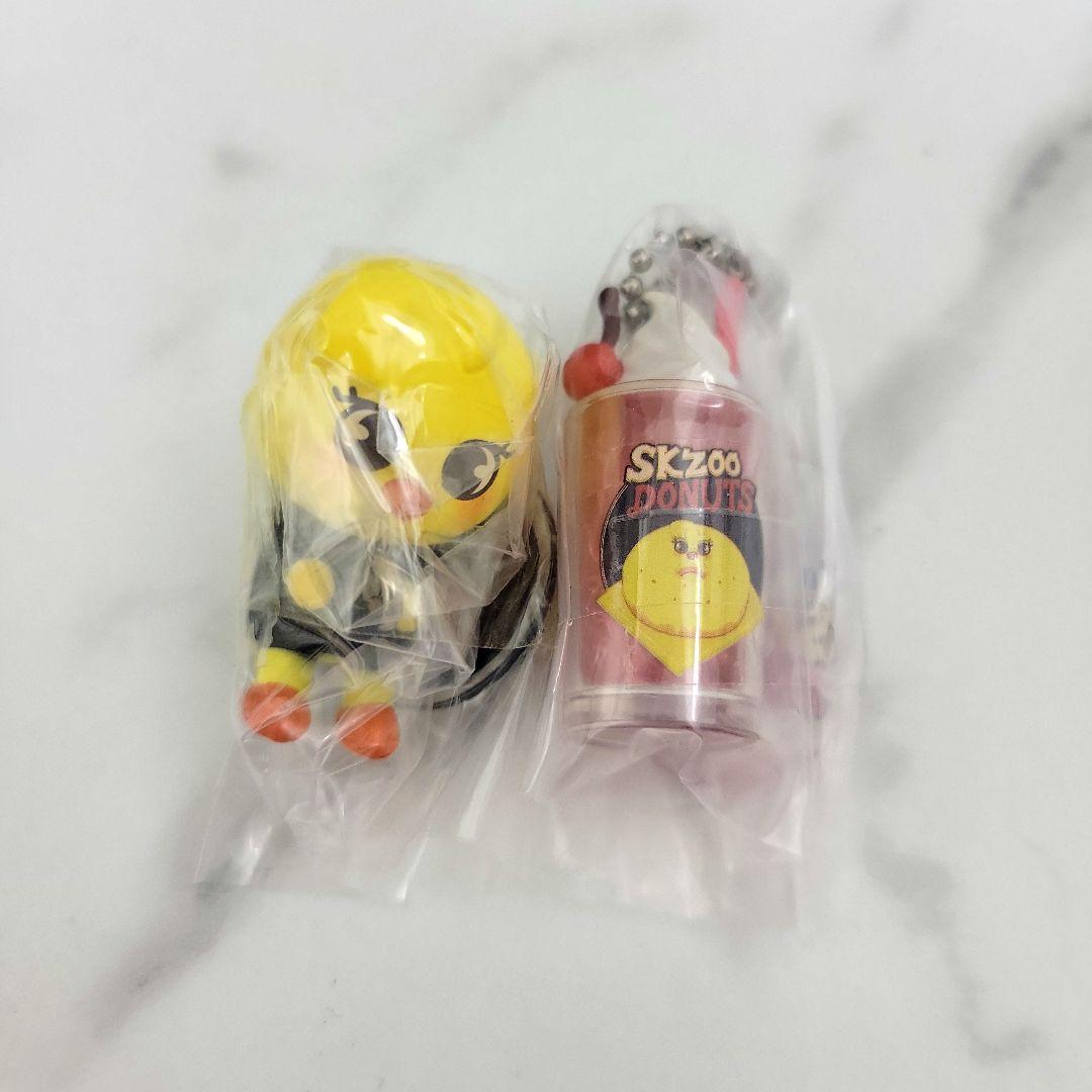 

[USED] StrayKids Pinch and Connect Mascot Retro Glass Felix