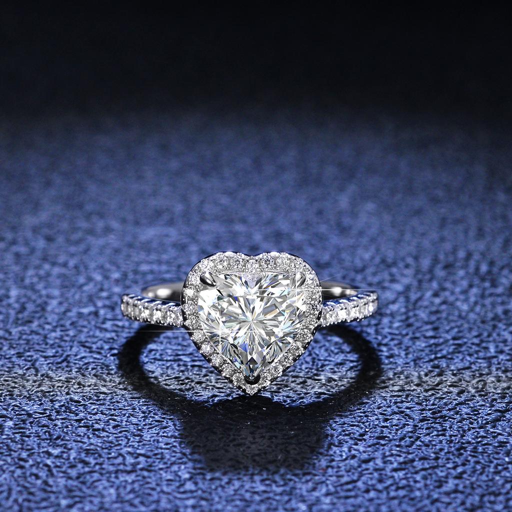 2 Carat D VVS GRA Certified Platinum Plated 925 Sterling Silver Moissanite Engagement Ring Women Heart Shape Classic Prong