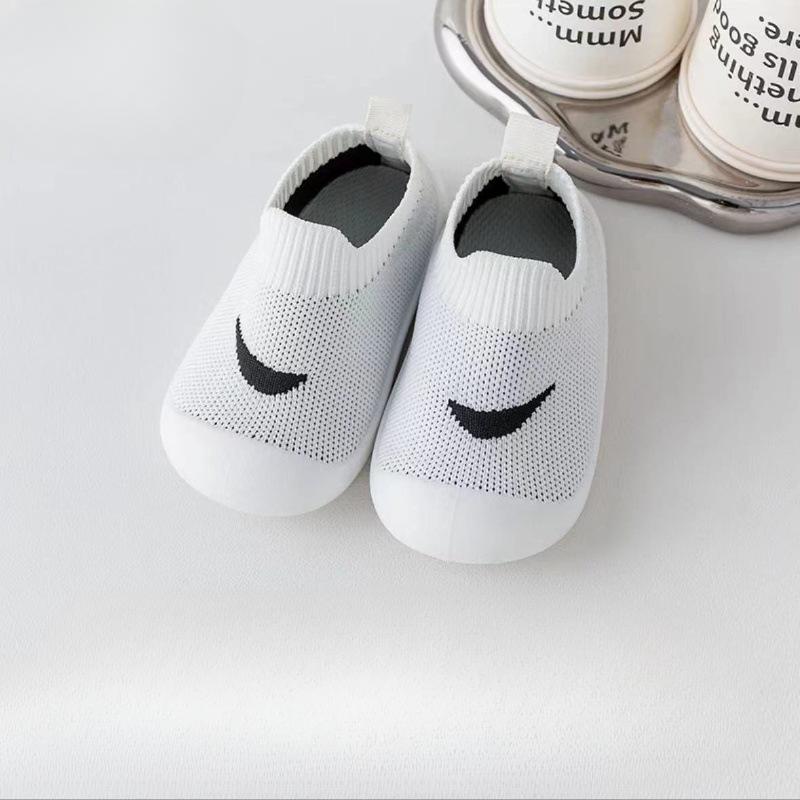 Breathable Mesh,universal Baby Toddler Shoes for All Seasons,soft Soles and Non-slip for Babies Aged 1-3 Years Old 0-3 Years Old