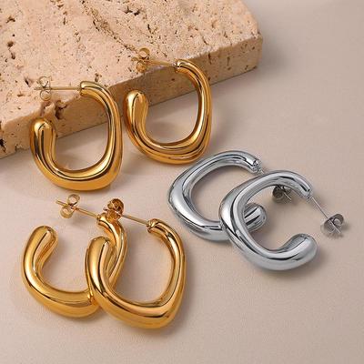 Boucles d'Oreilles Géométriques en Acier Inoxydable Plaqué Or en Forme de G - Design Unique & Tendance