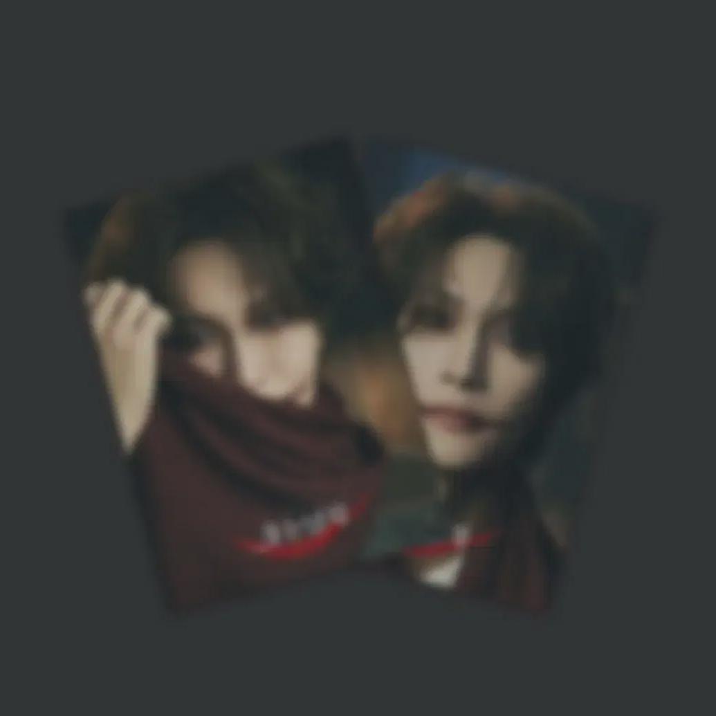 

Улыбающийся человек, лентикулярный плакат Пак Ын-тхэ