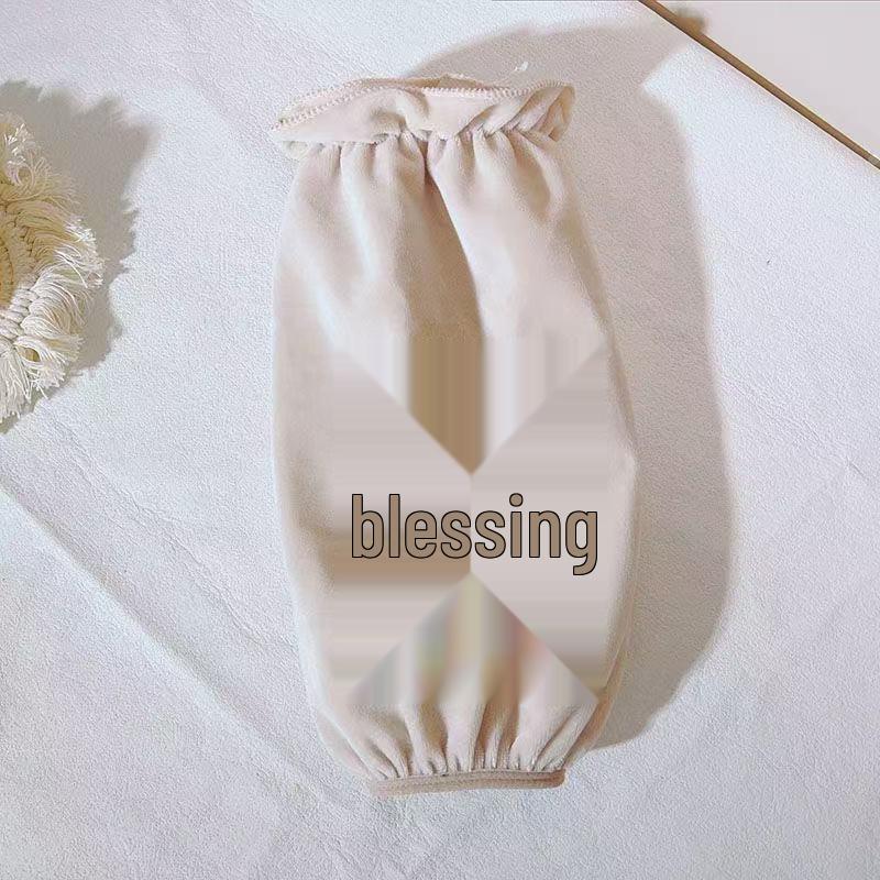 Widened Down Jacket Sleeve Covers for Women: Autumn/Winter Anti-Stain Arm Sleeves, Ideal for Office and Student Use.