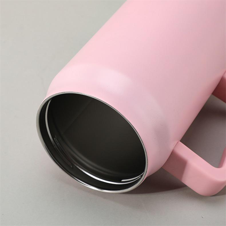Large Capacity Travel Cup with Handle & Straw, Leak-Proof, Portable, Fits Car Cup Holder, Ice Cooler Function
