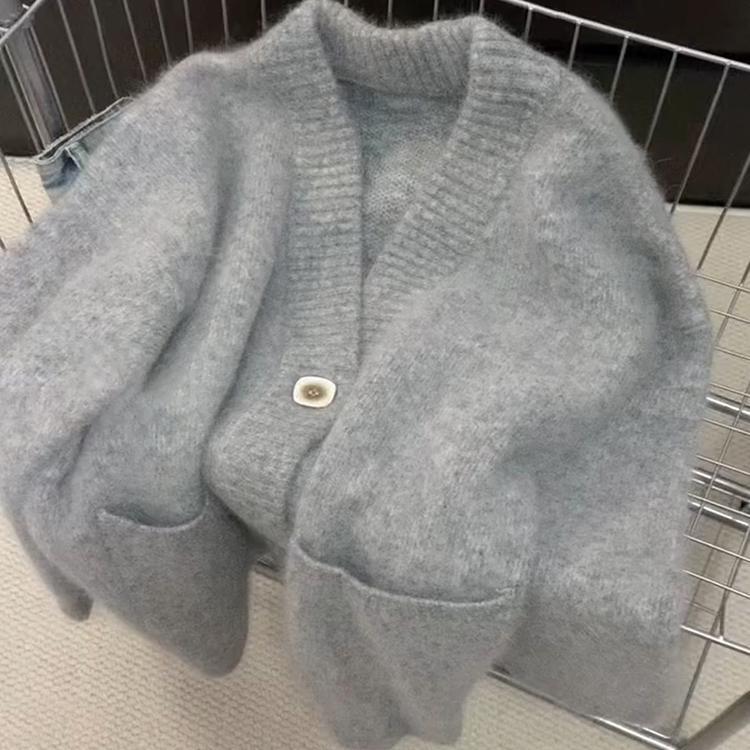 

Lazy collar gray sweater jacket women s autumn and winter new temperament versatile knitted thickened cardigan one size fits all серый