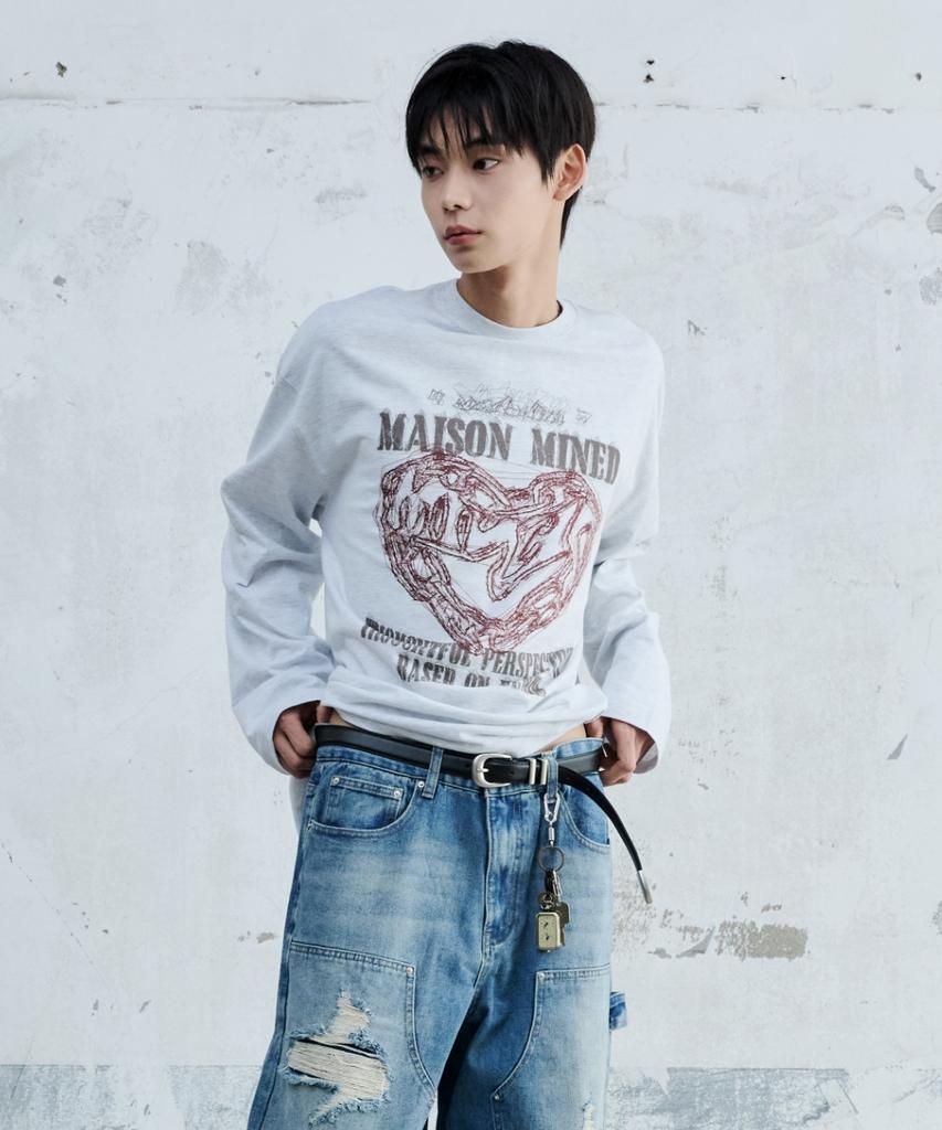 MAISON MINED Doodle Heart Long Sleeve Melange White