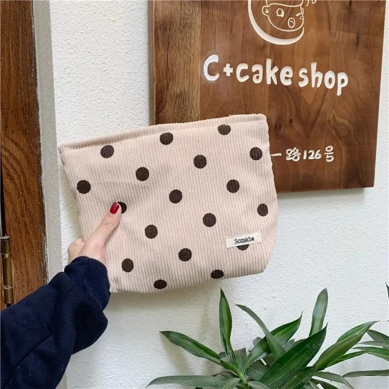 Pink Leopard Print Women's Cosmetic Bag Retro Flower Ladies Small Clutch Purse Travel Handbags Schoolgirl's Pencil Storage Bags