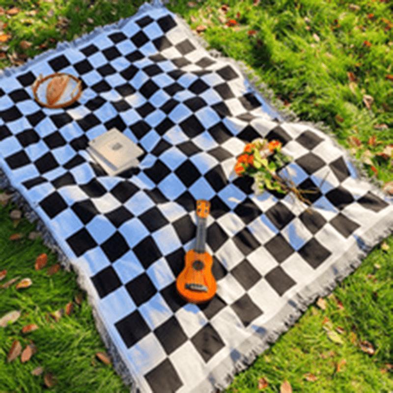 

American Style Outdoor Picnic & Camping Mat/Tablecloth 130x180cm