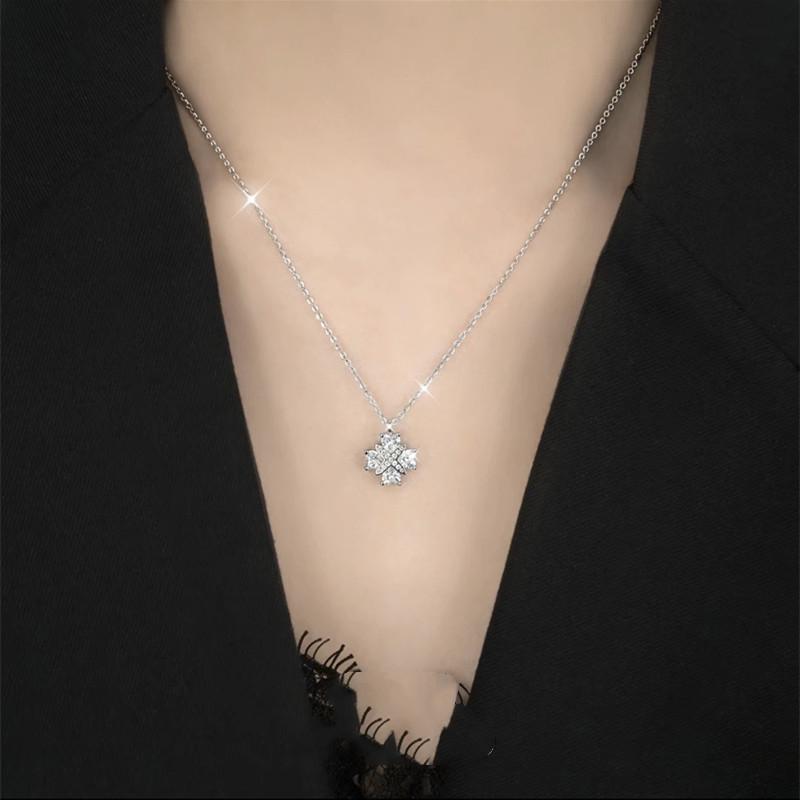 White Gold Heart & Four-Leaf Clover Necklace - Elegant Pendant Gift for Girlfriend