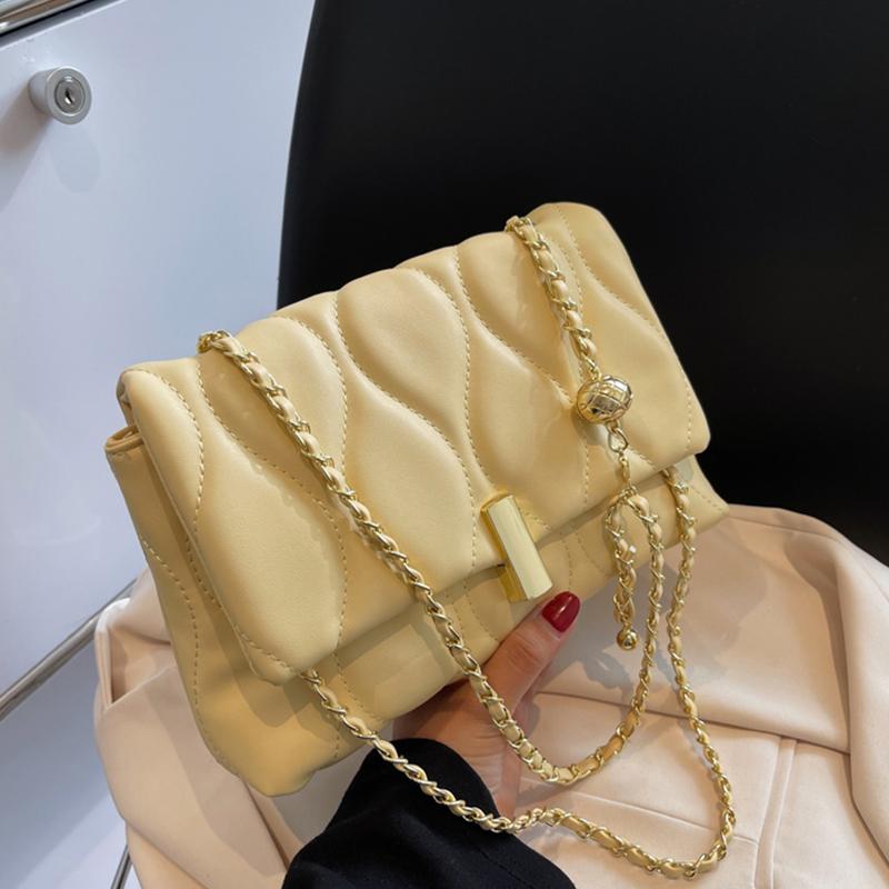Spring Fashion Small Square Bags for Women  Soft Leather Flap Design One Shoulder Bag Lady Commuter Handbags Purses