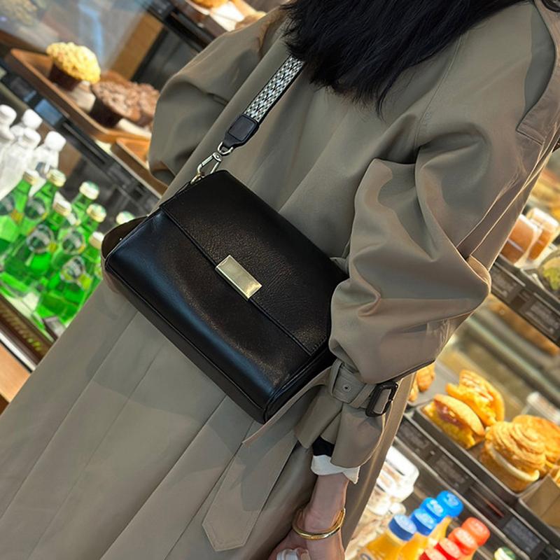Crossbody women's bagmade of top-grain vegetable-tanned cowhidenew fashion genuine leather shoulder bagretro style messenger bag