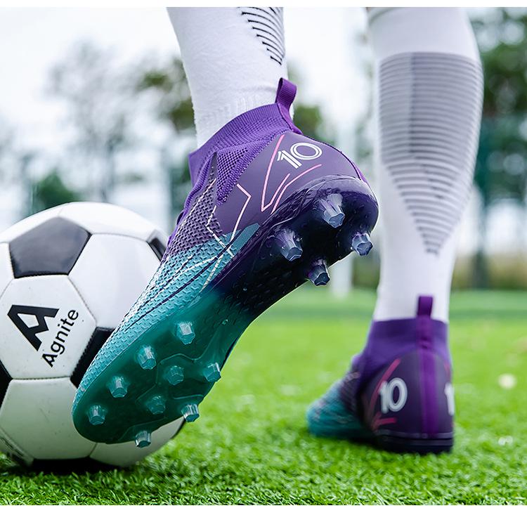 Men's Professional Long Stud Soccer Shoes for Artificial Turf