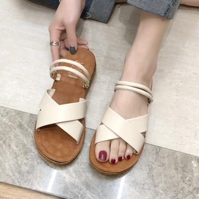 2024 Sommer Neue Hausschuhe Damenmode Überkreuzriemen Indoor-Schuhe Mode Zwei Tragevarianten Sandalen Pantoletten Lässig Draußen Tragen Flache Pantoletten