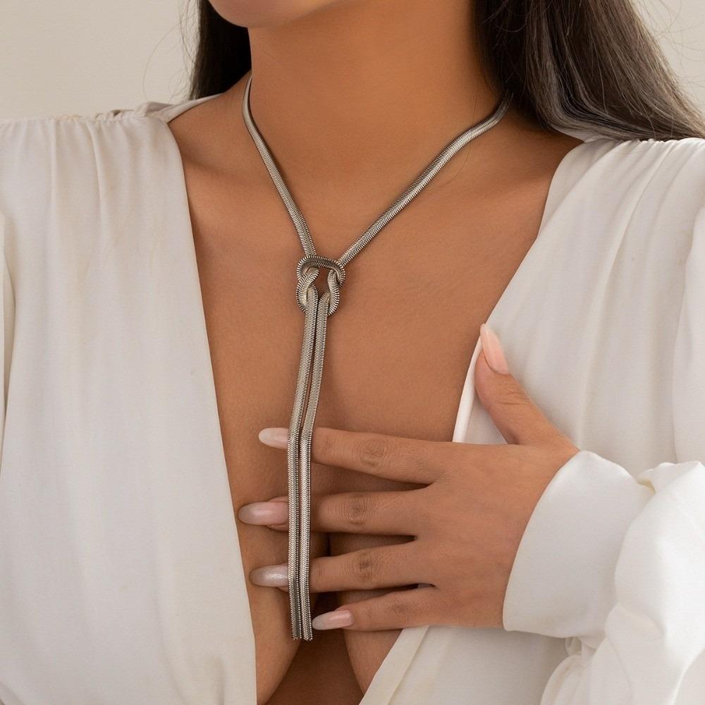 Smooth Twisted Chain Necklace Sexy Choker Necklace Trendy Long Snake Twisted Chain  Women's Jewelry