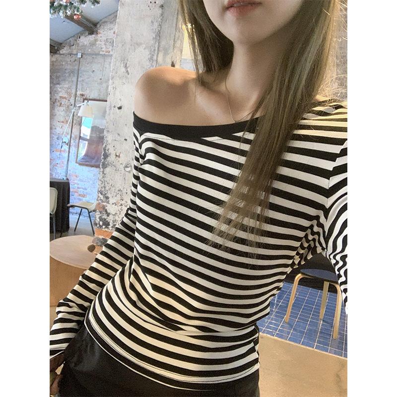 Black and white striped diagonal shoulder long-sleeved t-shirt women's spring chic beautiful spice girl style slim-fit one-word shoulder top